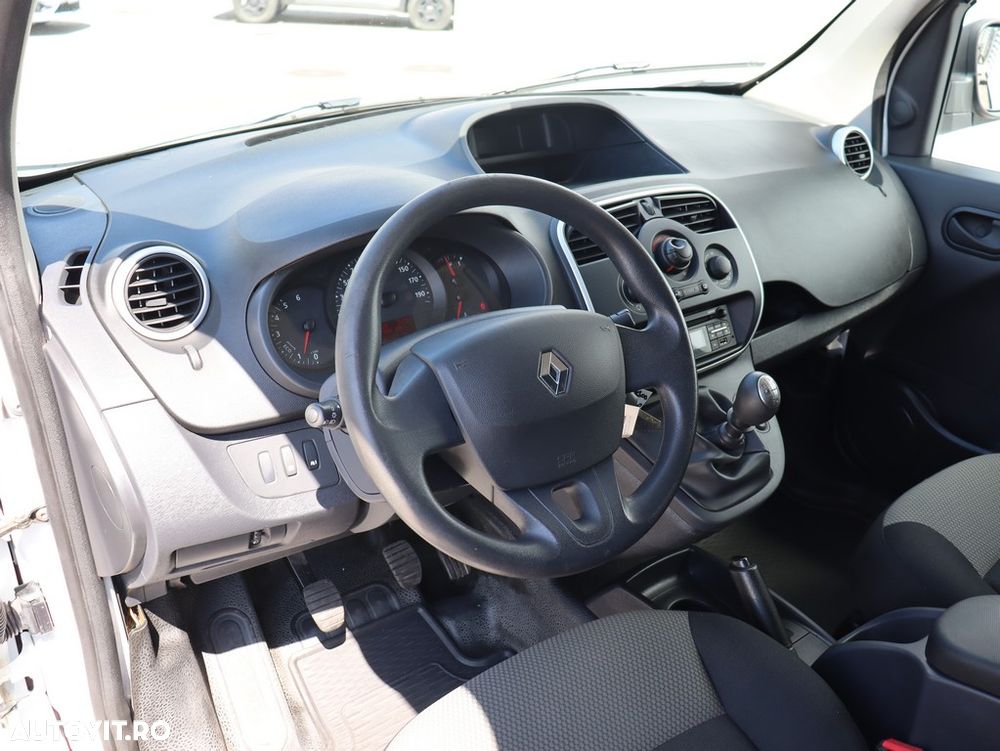 Renault Kangoo MAXI - 12