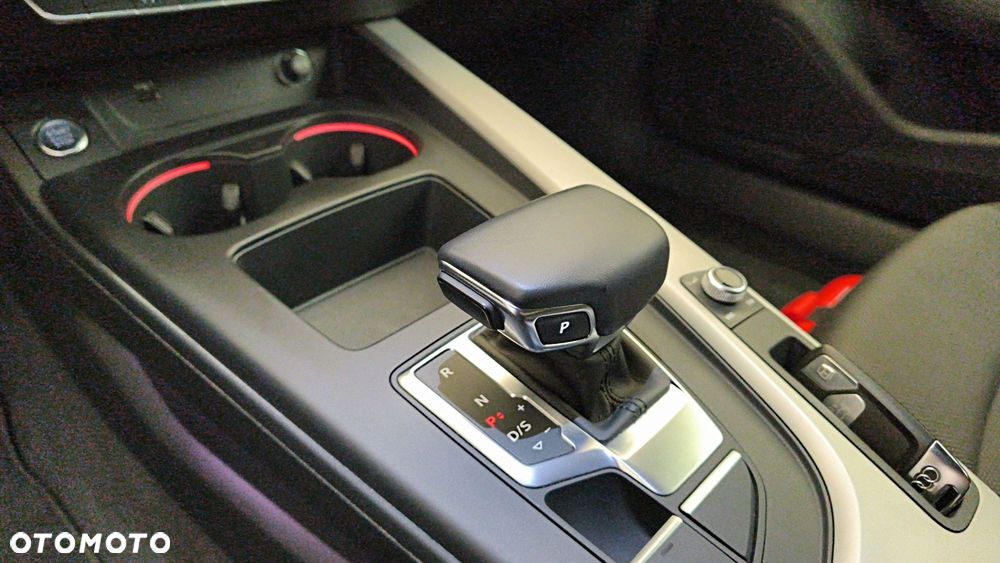 Audi A4 Avant 35 TDI mHEV S tronic - 23
