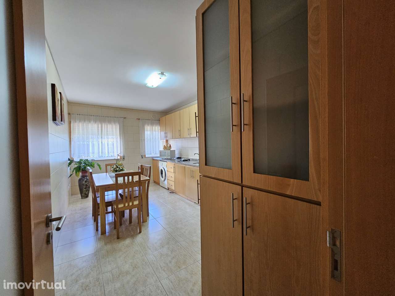 Apartamento T2 para arrendamento em Nogueira do Cravo, OAZ - Grande imagem: 3/22