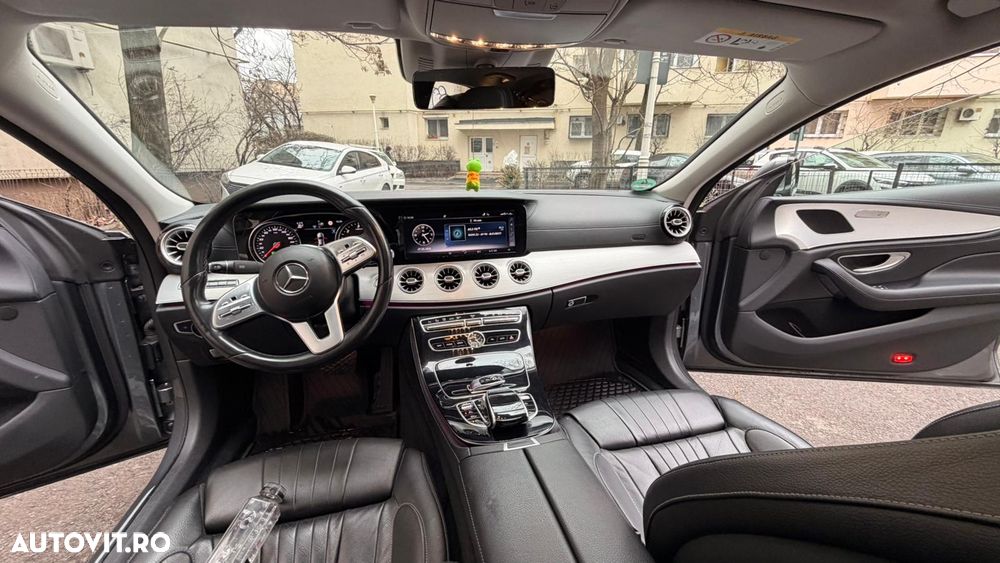 Mercedes-Benz CLS 350 d 4MATIC 9G-TRONIC - 11