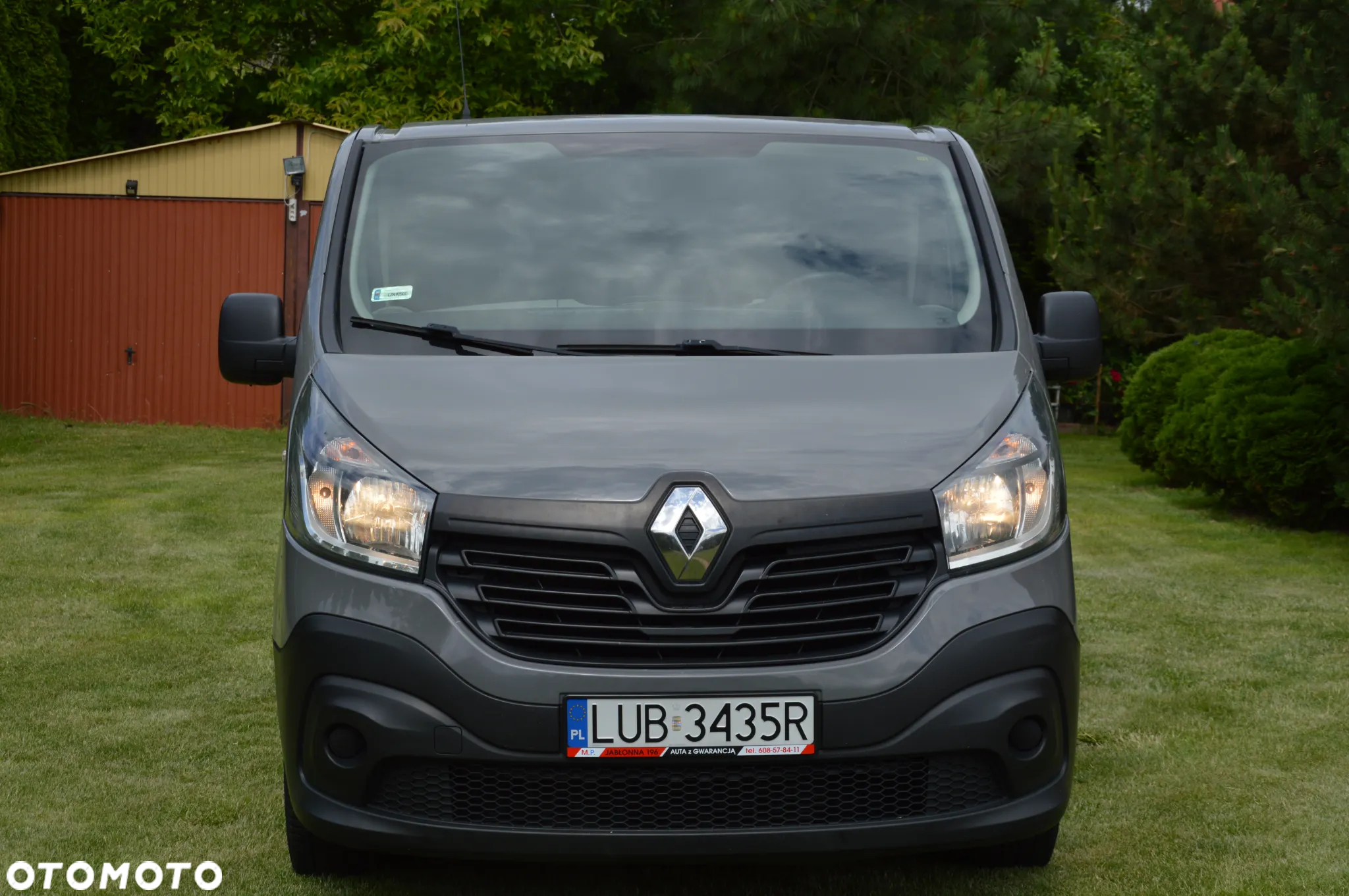 Renault Trafic Vivaro - 10