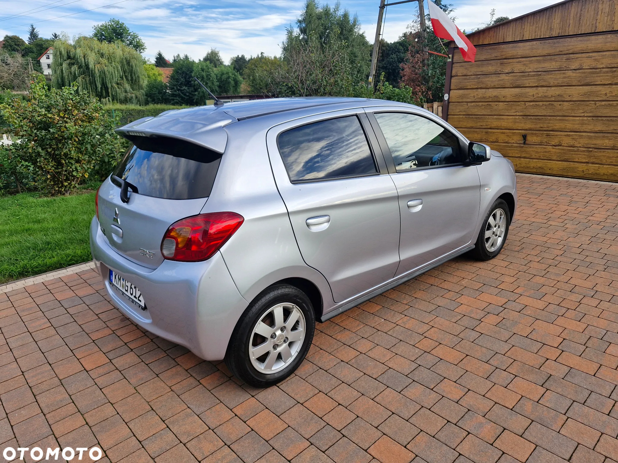 Mitsubishi Space Star 1.2 AS&G Intense - 6