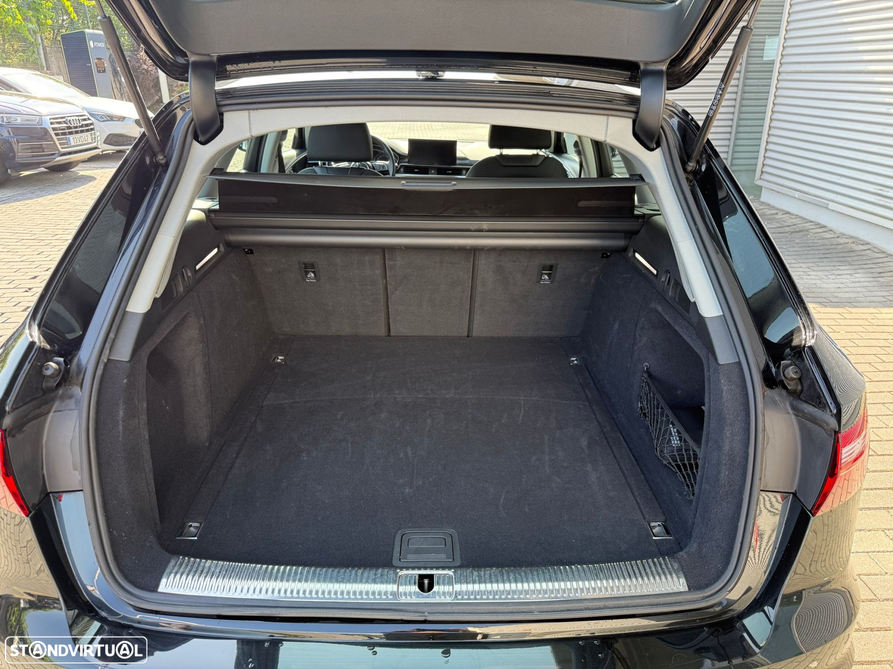 Audi A4 Avant 35 TDI S tronic - 15