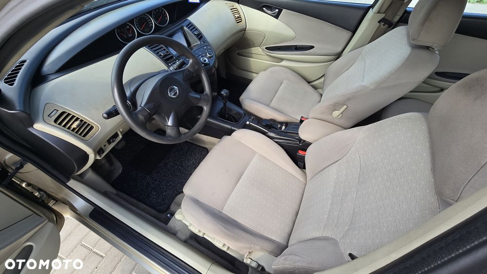 Nissan Primera - 5