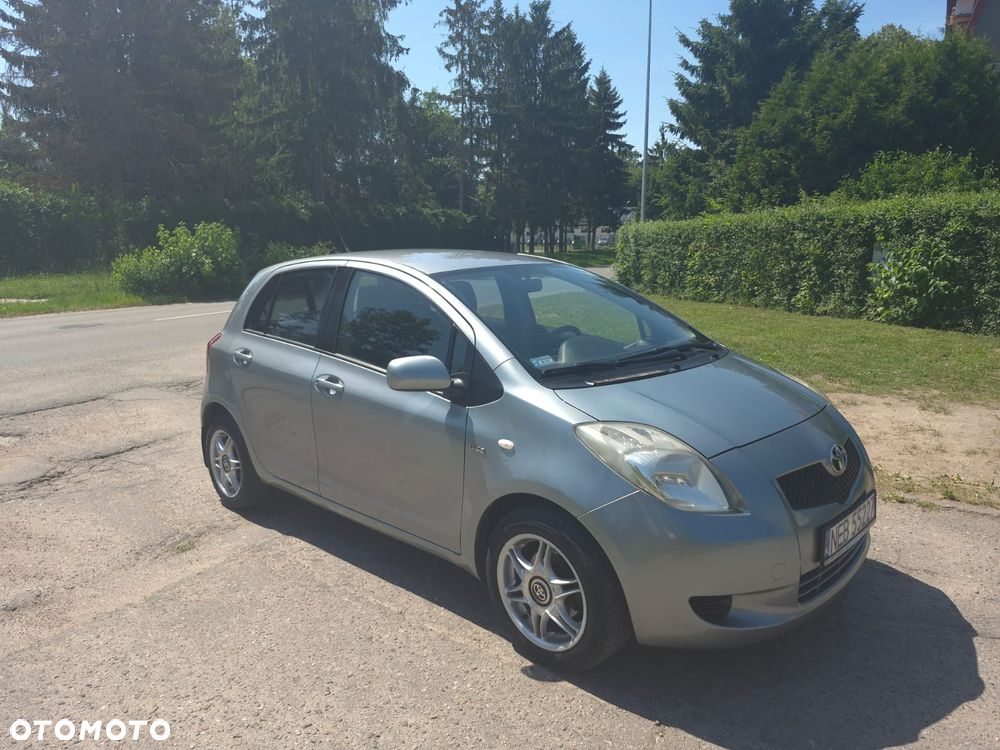 Toyota Yaris 1.4 D-4D Prestige - 1