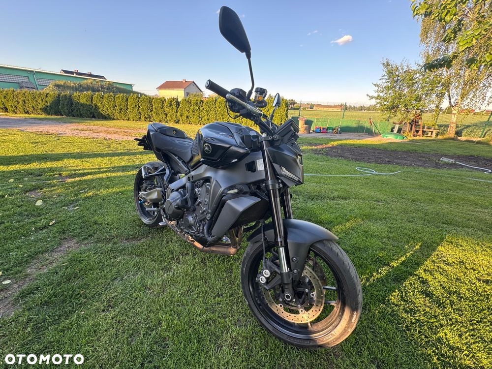Yamaha MT - 28