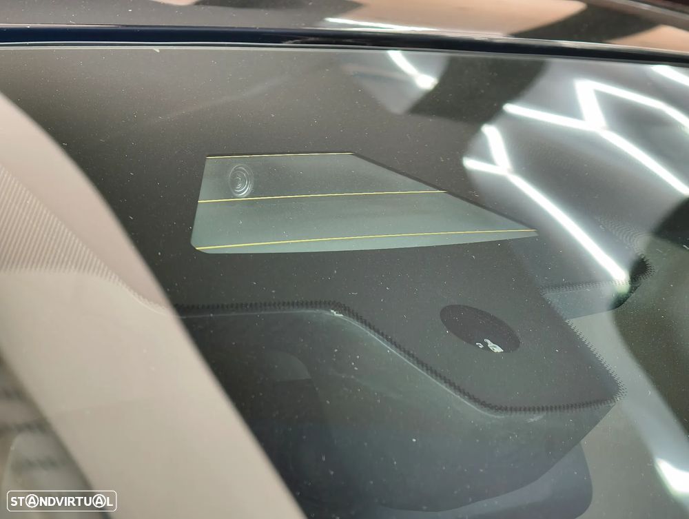 BMW X1 sDrive18d Aut. Sport Line - 32