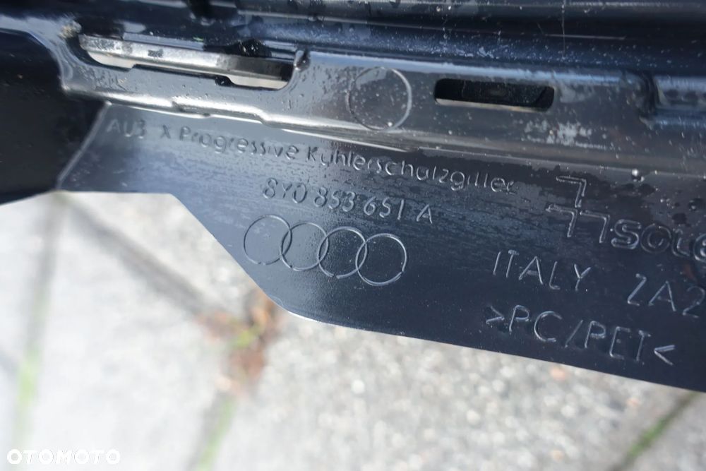 ATRAPA GRILL AUDI A3 8Y 20r.- Sline pdc POŁYSK MAT - 13