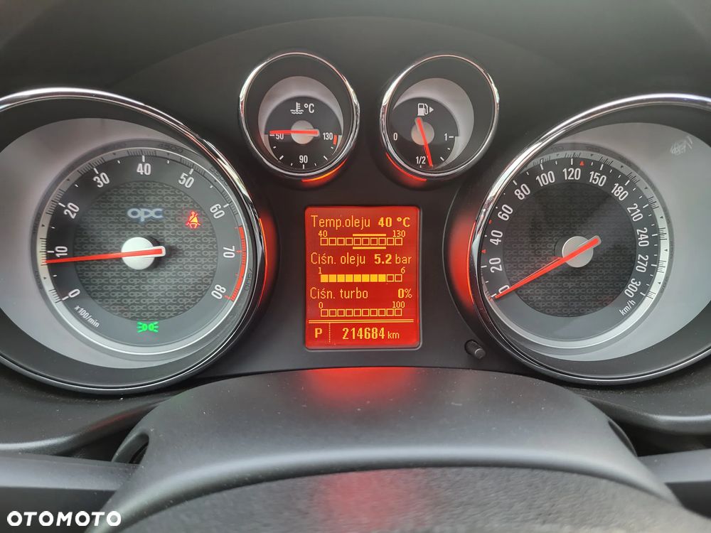 Opel Insignia 2.8 T V6 OPC - 8