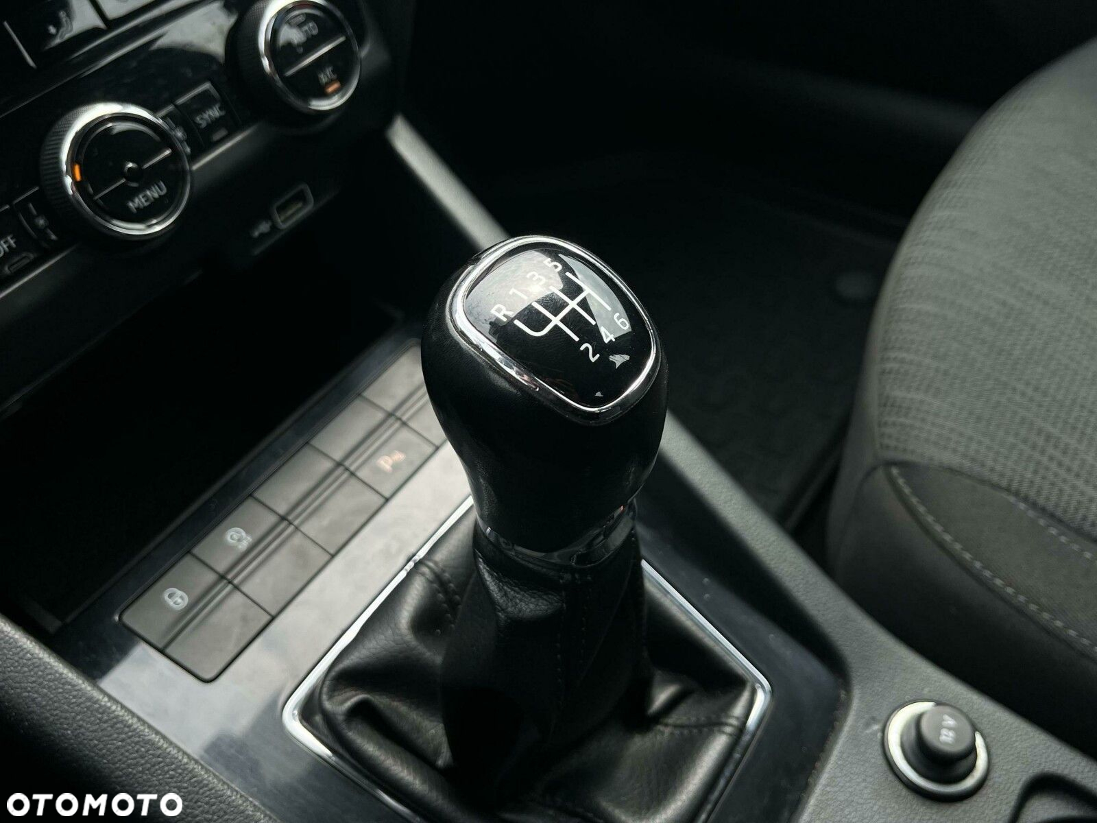 Skoda Octavia - 26