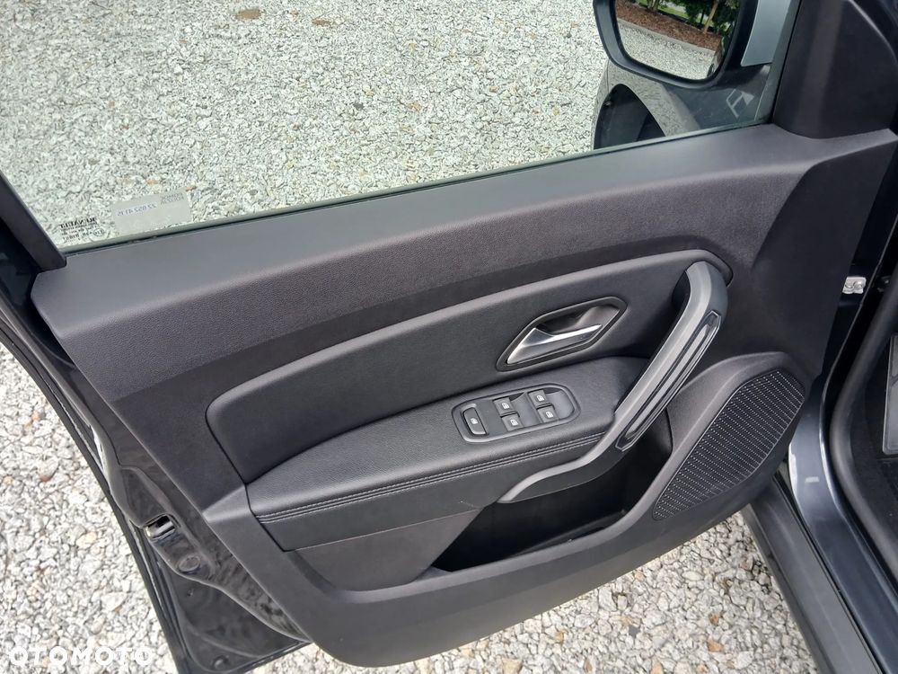 Dacia Duster 1.0 TCe Prestige - 33