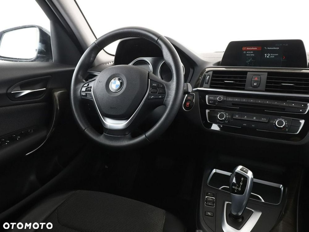 BMW Seria 1 120d xDrive Urban Line - 17