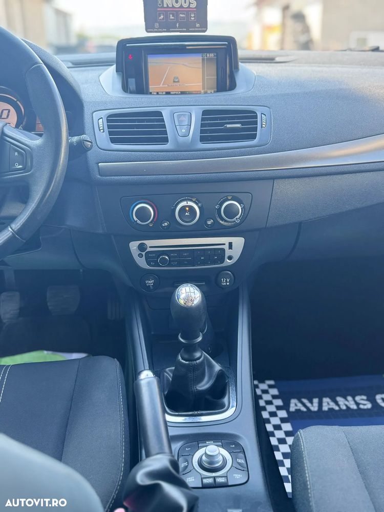 Renault Megane 1.5 dCi Dynamique - 7