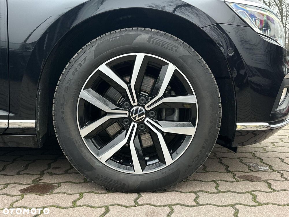 Volkswagen Passat - 34
