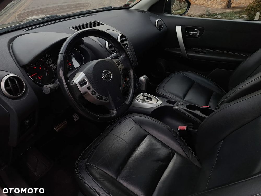 Nissan Qashqai 2.0 Tekna CVT - 6