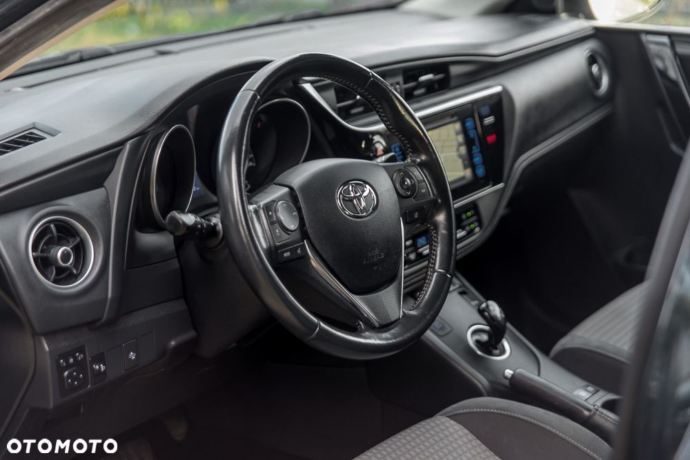 Toyota Auris 1.8 VVT-i Automatik Edition-S - 36