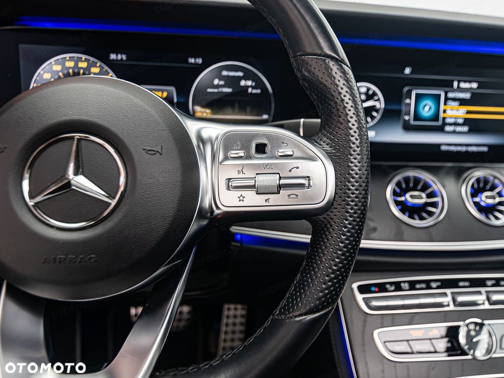 Mercedes-Benz Klasa E - 17