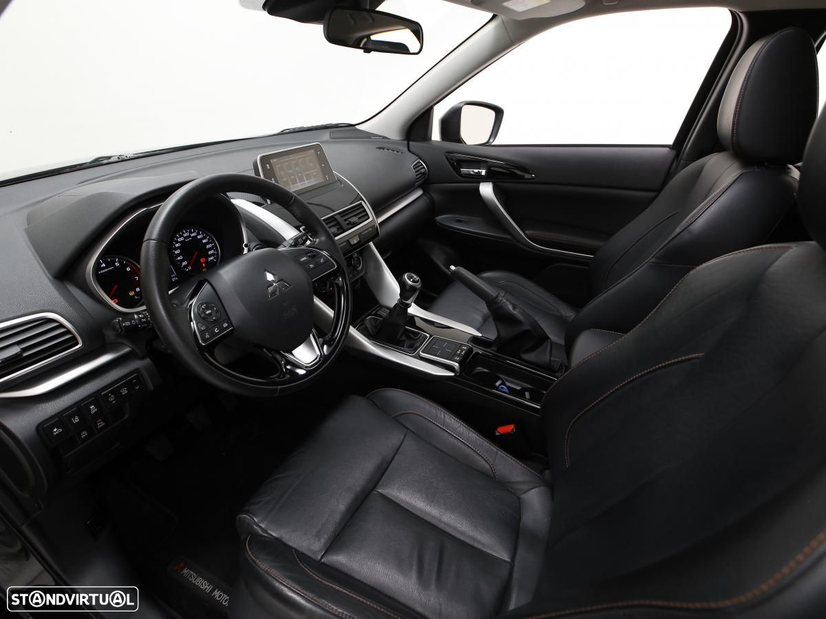 Mitsubishi Eclipse Cross - 9