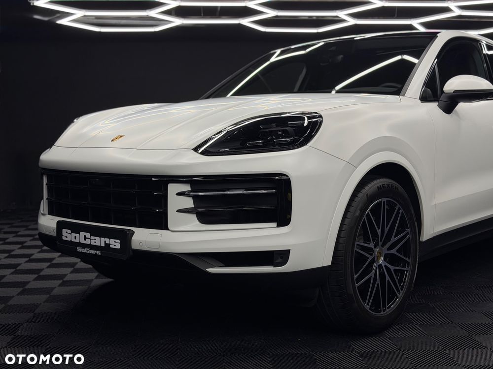 Porsche Cayenne Standard - 2