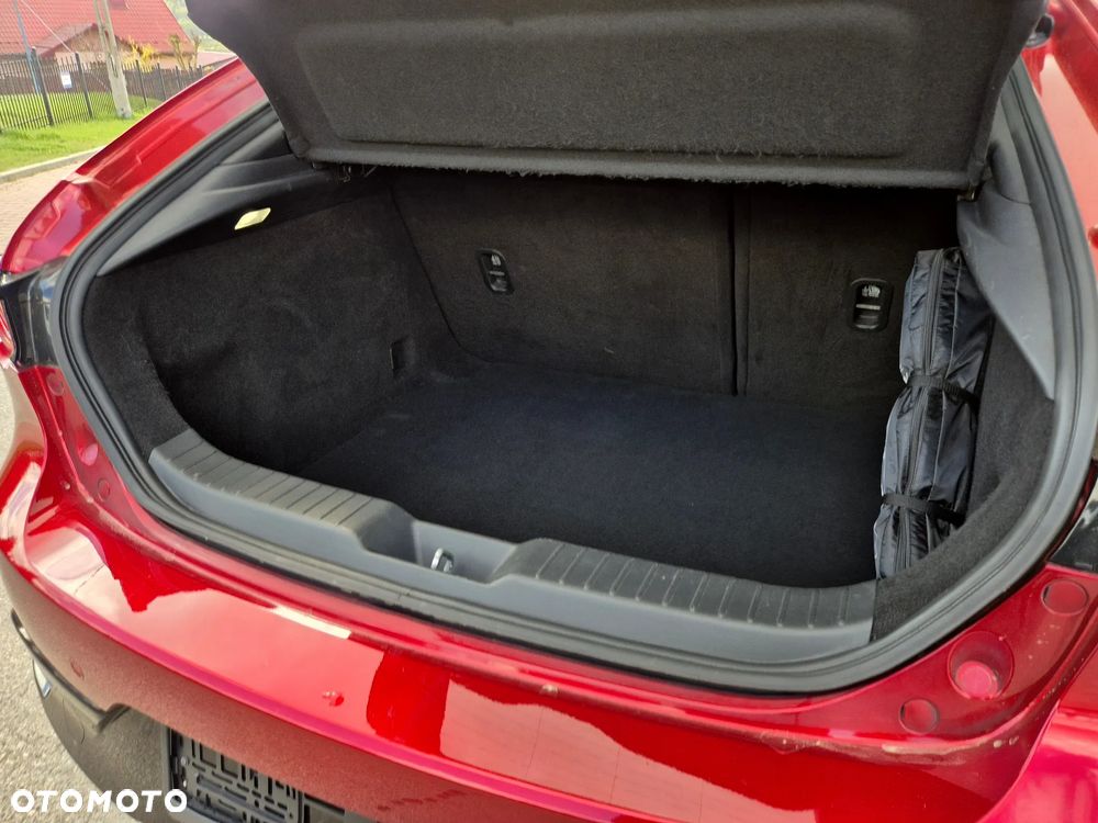 Mazda 3 e-SKYACTIV-G 122 M HYBRID EXCLUSIVE-LINE - 21