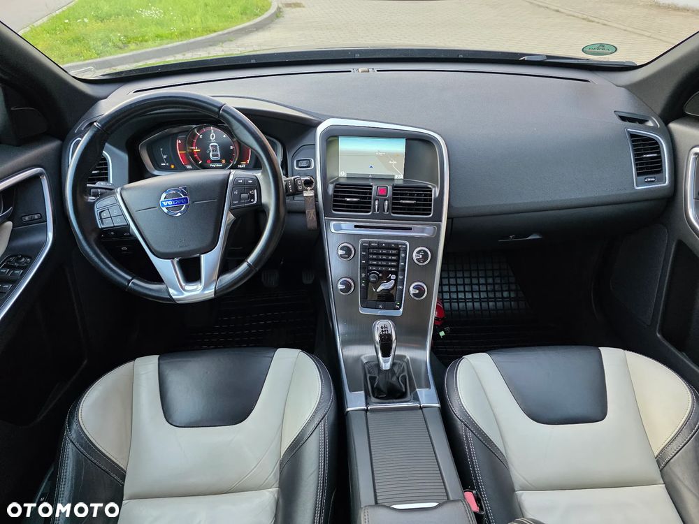 Volvo XC 60 D4 Summum - 24