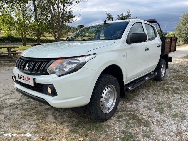 Mitsubishi L200 2.3 DI-D CD Invite 4WD - 3