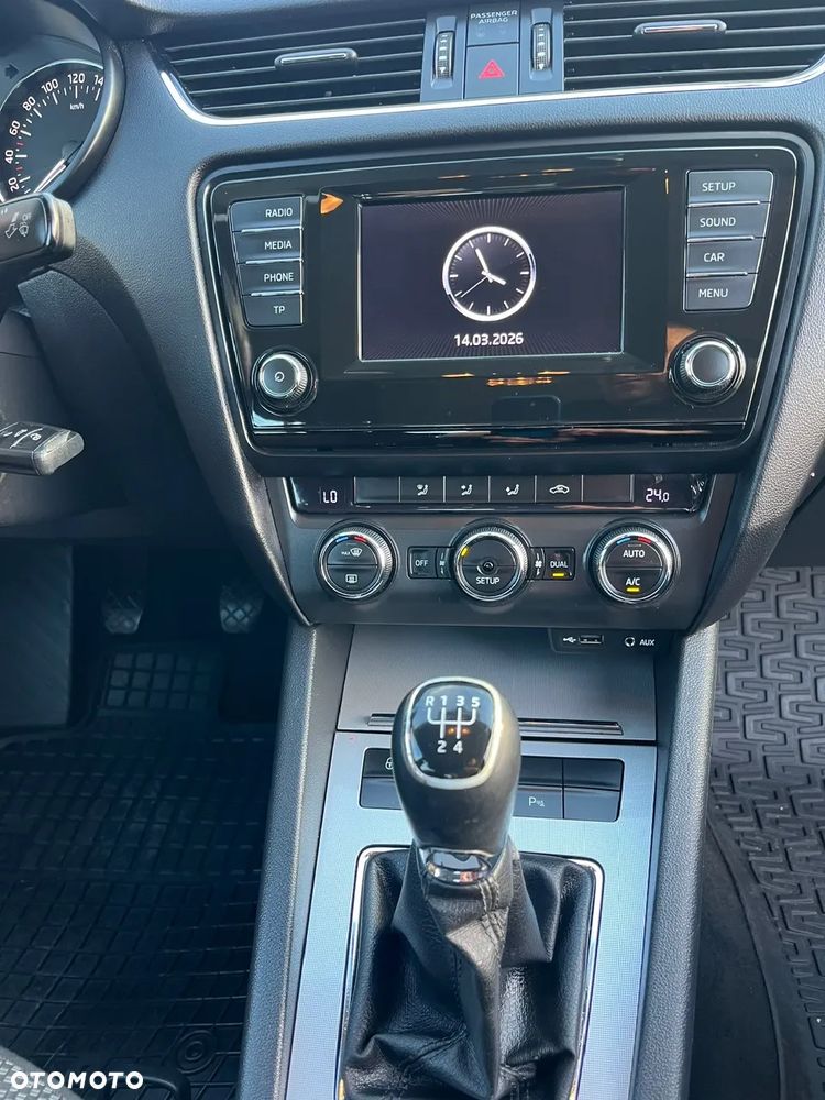 Skoda Octavia - 22