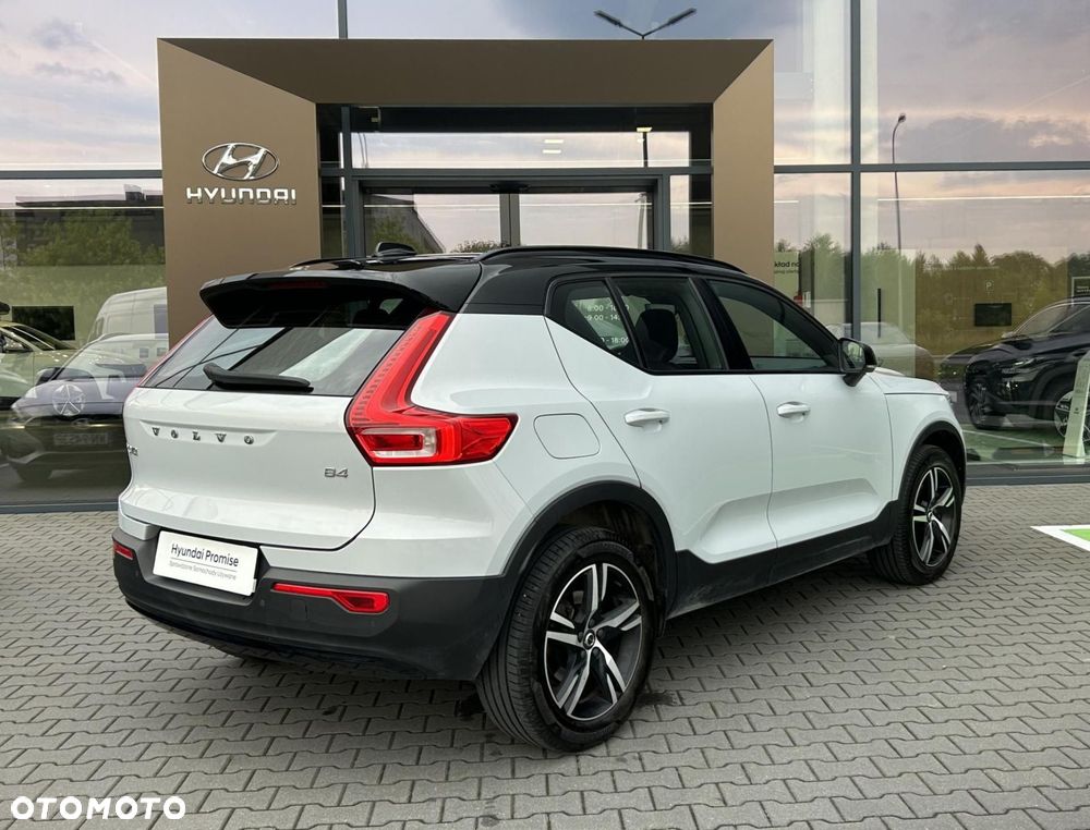 Volvo XC 40 B4 B R-Design - 7