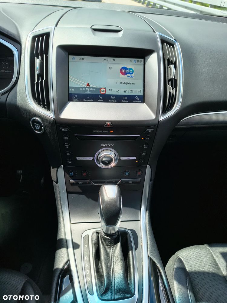 Ford Edge - 19