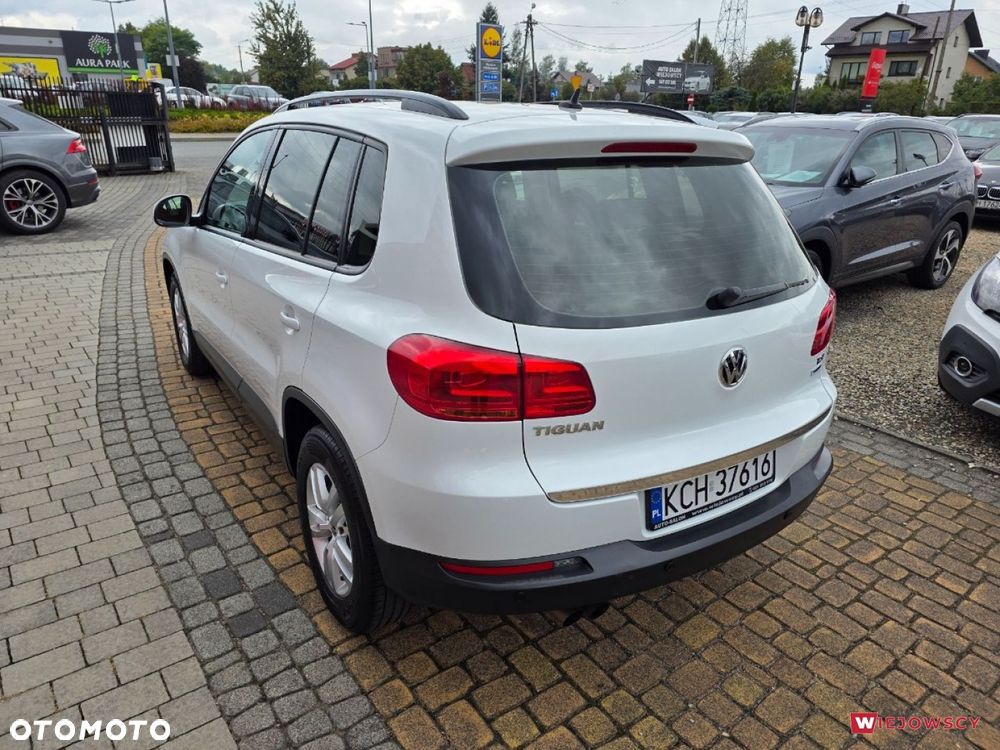 Volkswagen Tiguan - 8