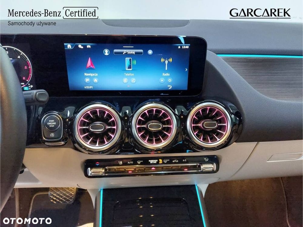 Mercedes-Benz GLA 200 d Progressive - 16