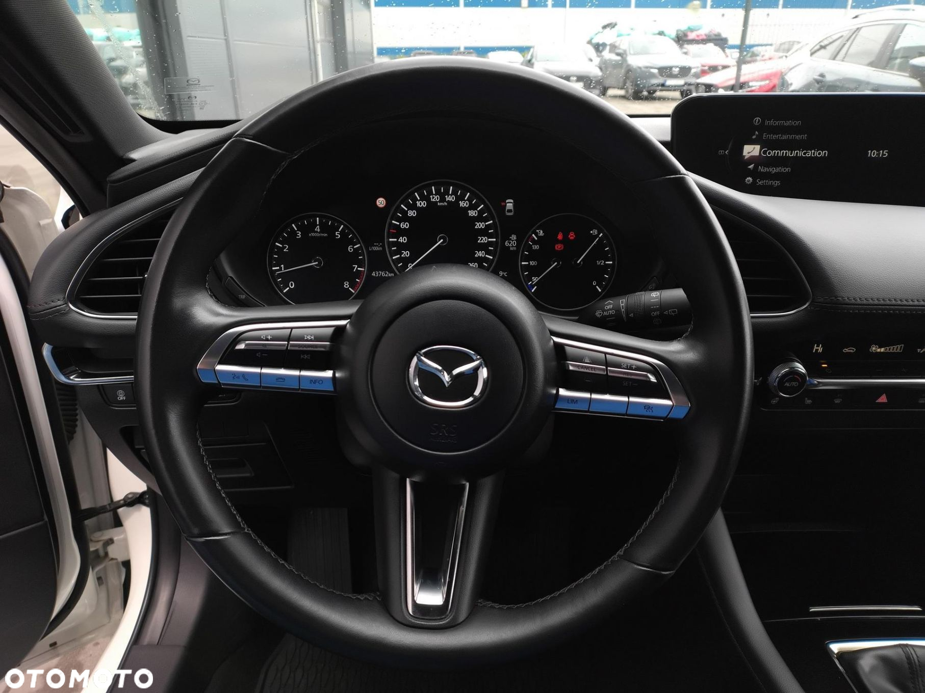 Mazda 3 - 10