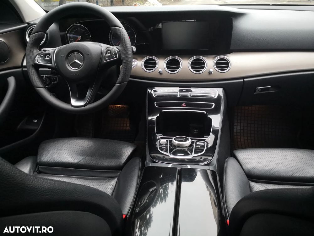 Mercedes-Benz E 200 d 9G-TRONIC - 24