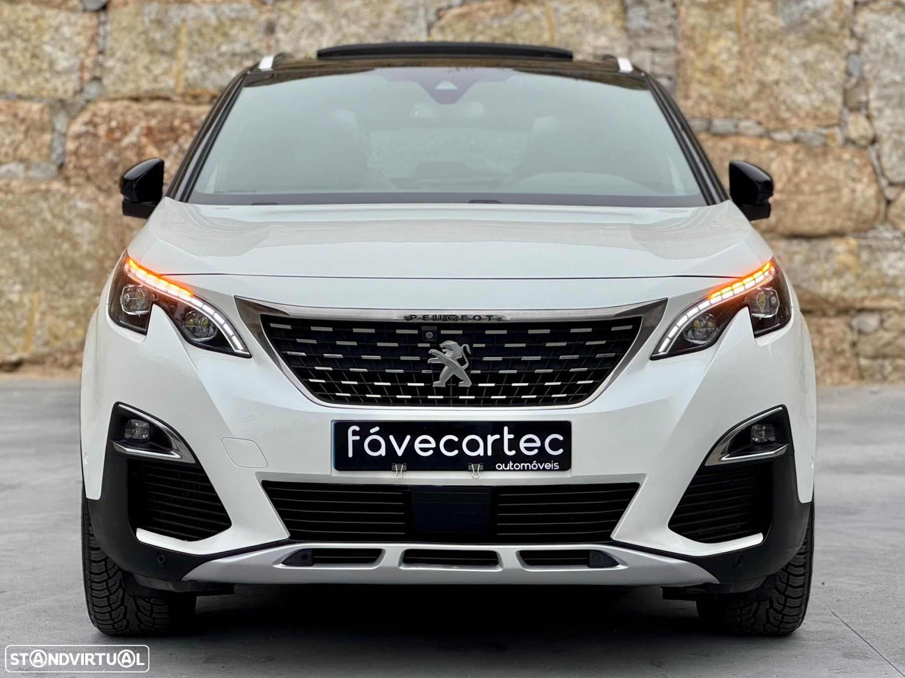 Peugeot 3008 1.2 PureTech GT Line Grip Control EAT6 - 2