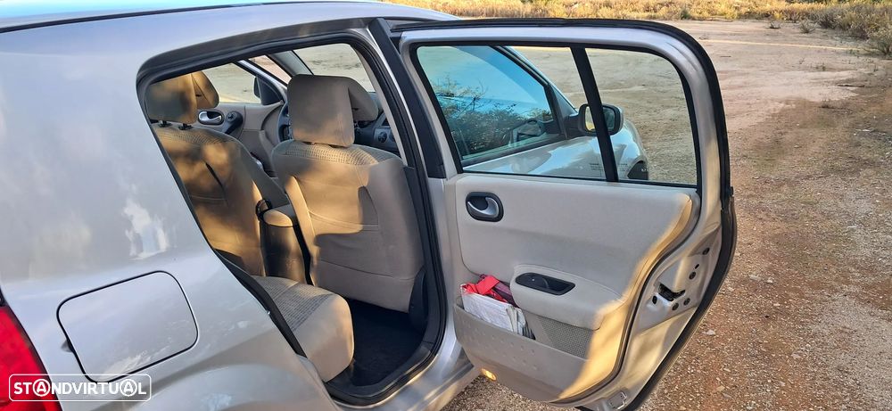 Renault Mégane 1.5 dCi Dynamique - 46