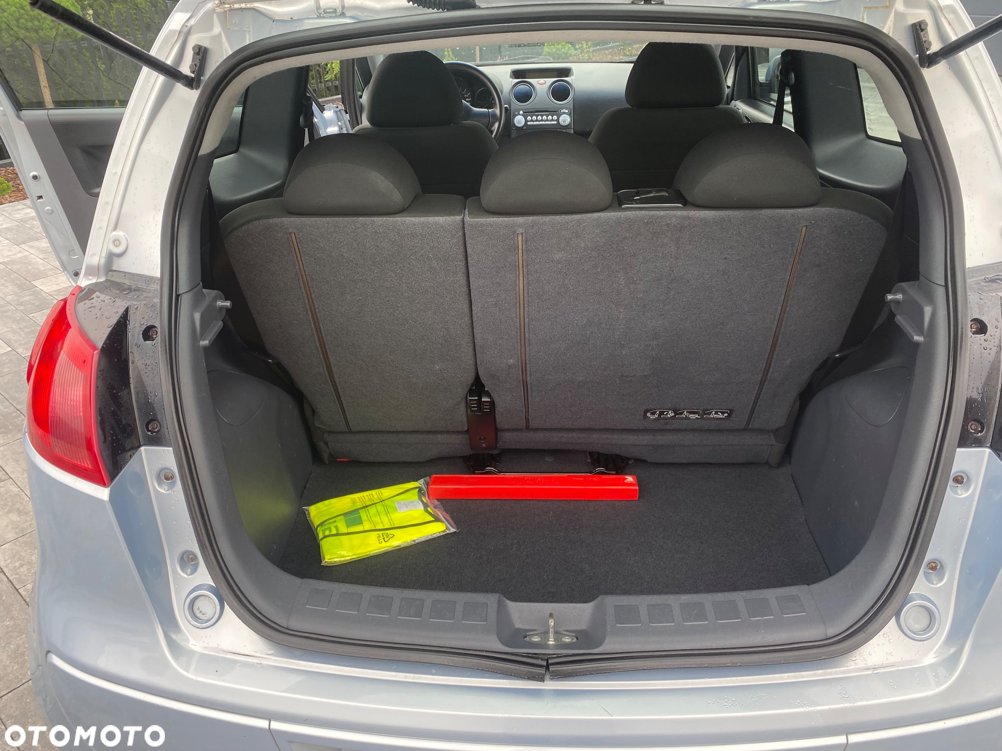 Mitsubishi Colt 1.3 Inform - 8