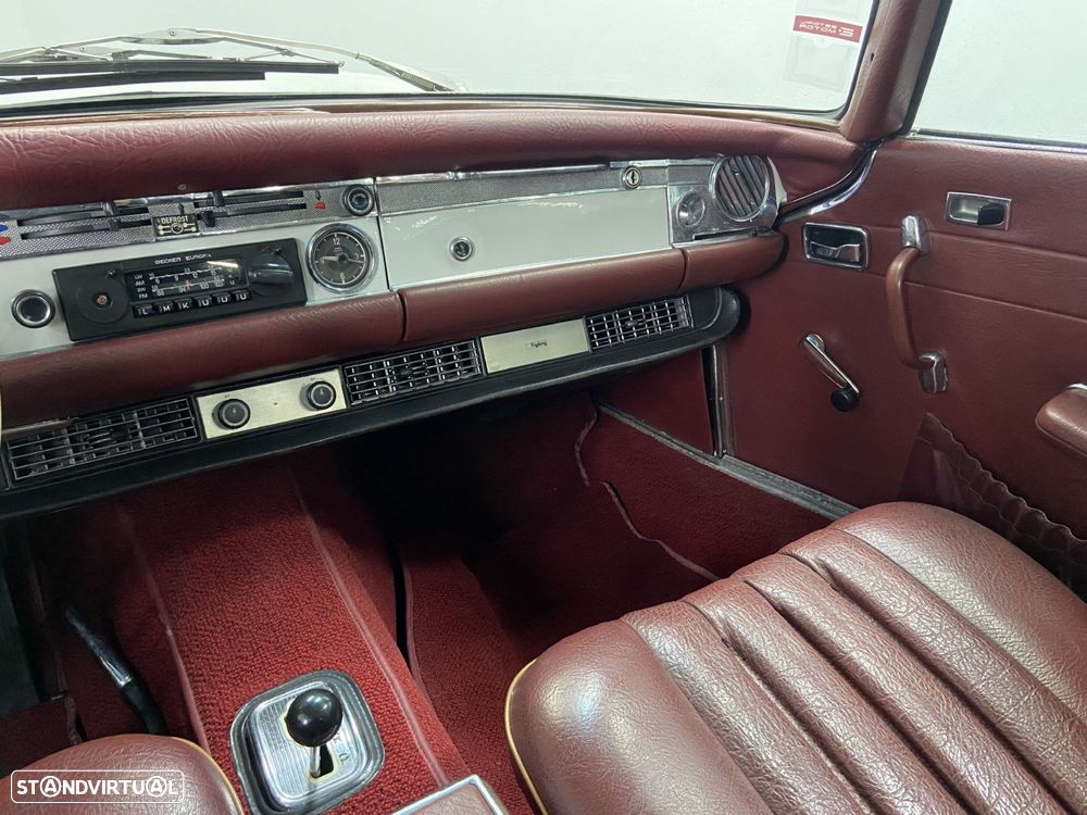 Mercedes-Benz SL 280 - 12