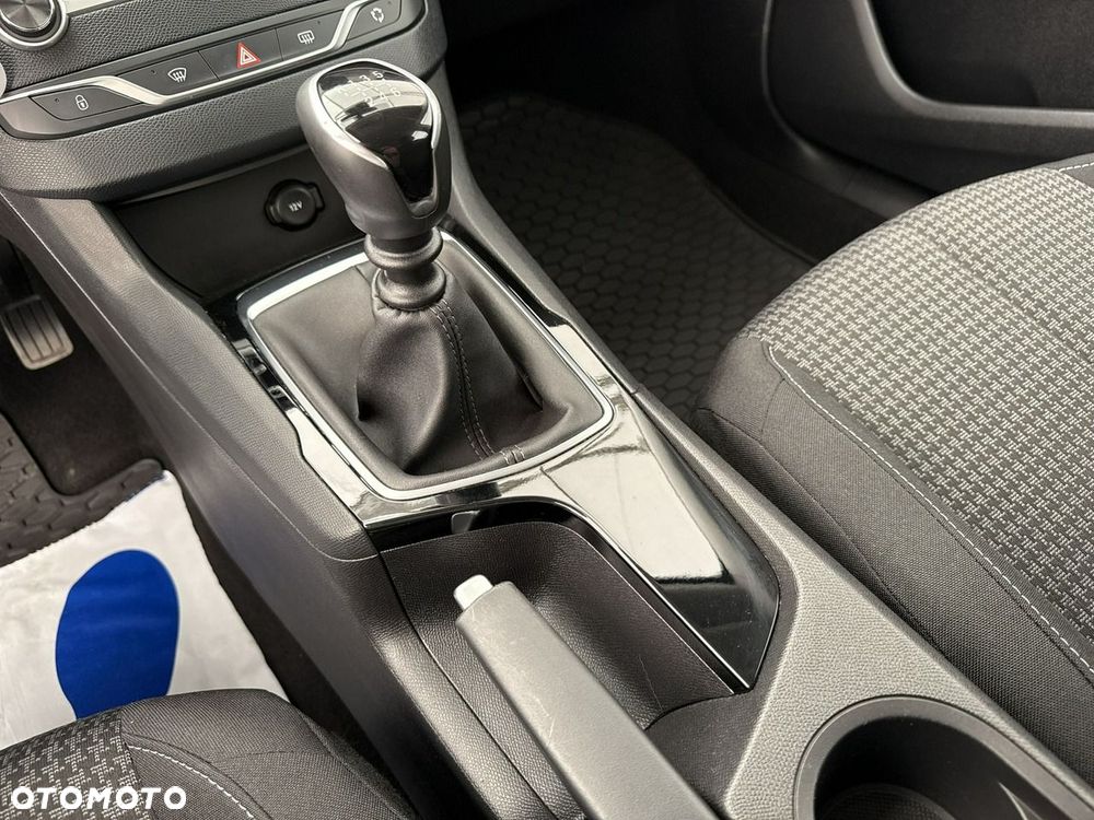 Peugeot 308 - 17