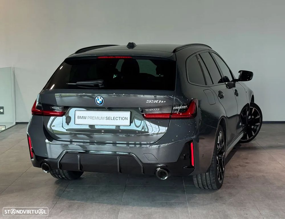 BMW 330 e Touring Pack Desportivo M Pro Auto - 4