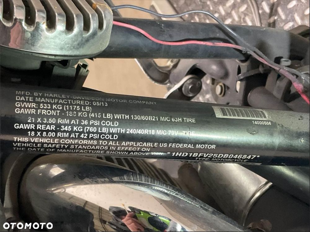 Harley-Davidson FXSB Breakout - 22