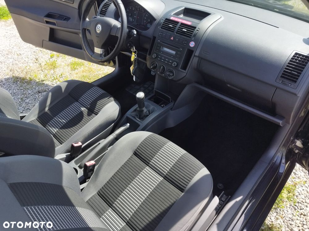 Volkswagen Polo - 25