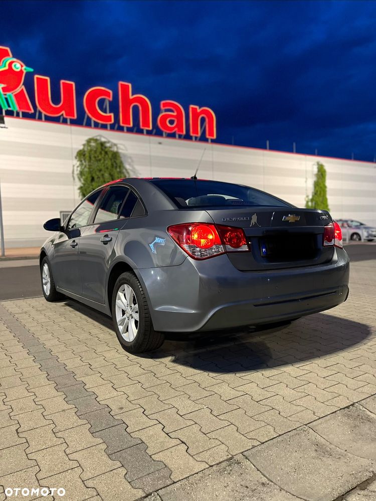 Chevrolet Cruze 1.8 LT+ - 5
