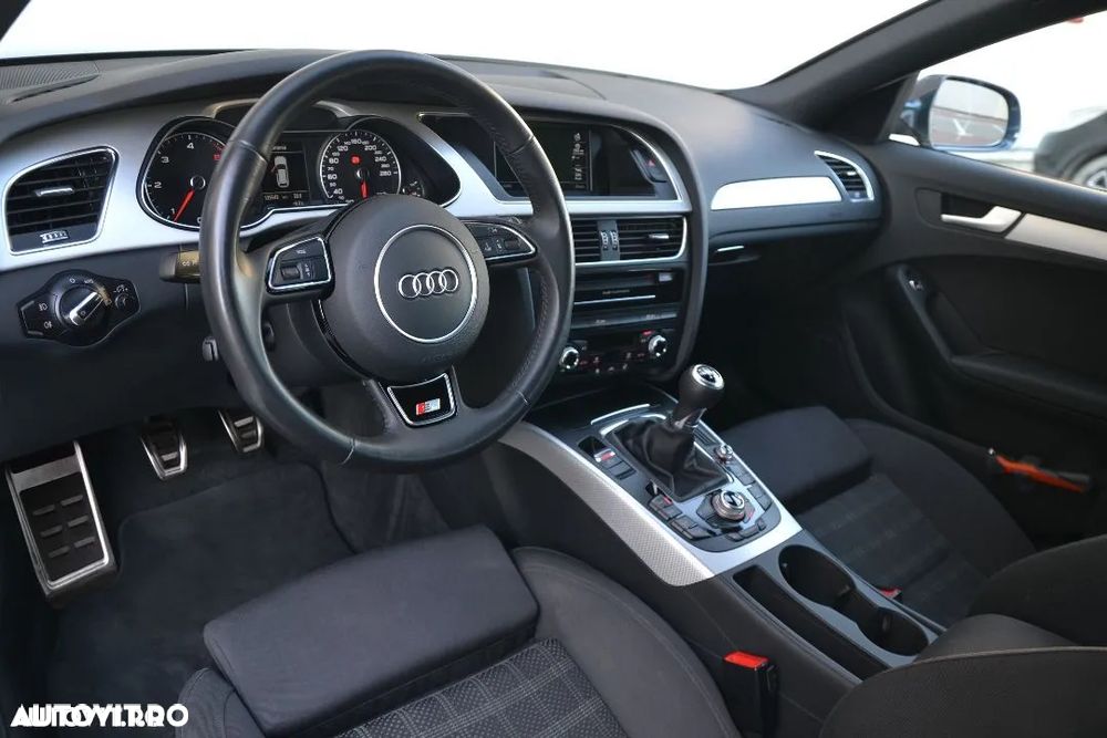 Audi A4 Avant 2.0 TDI DPF S line Sportpaket - 8