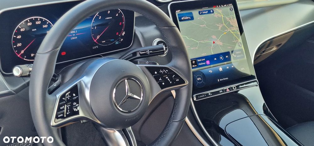 Mercedes-Benz GLC - 16