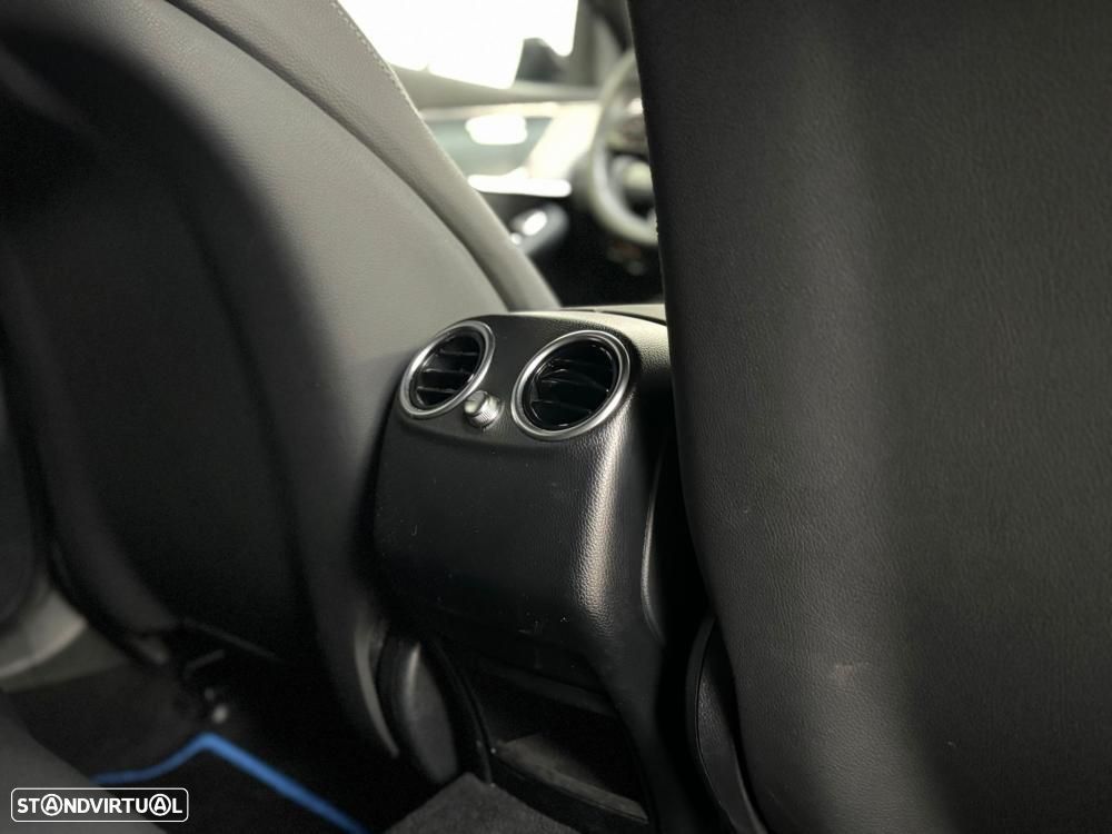 Mercedes-Benz EQC 400 4Matic - 23