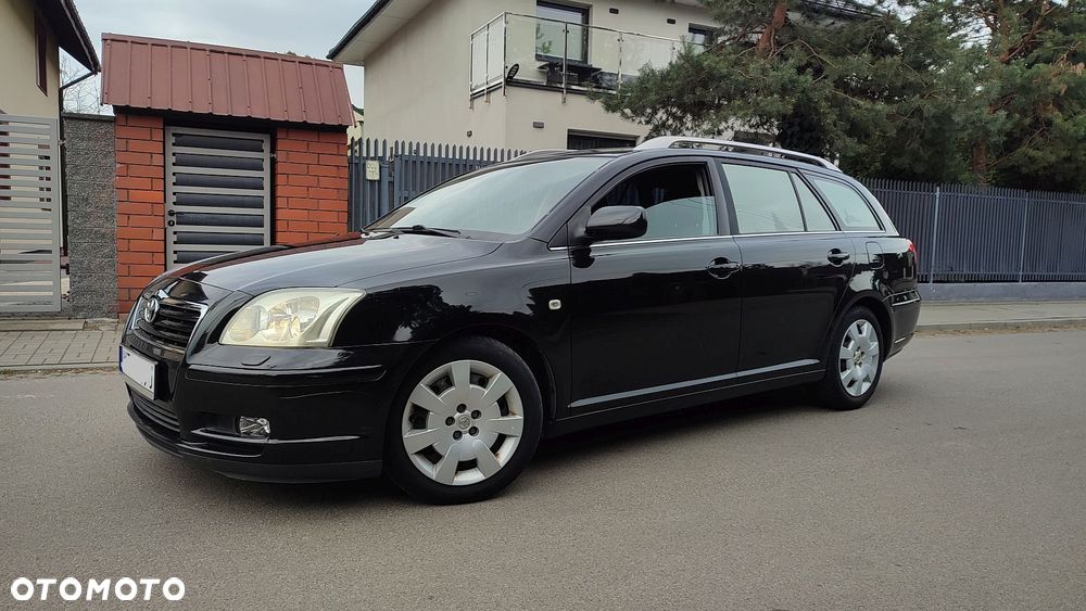 Toyota Avensis 1.8 VVT-i Executive - 15