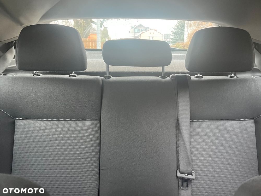 Opel Astra 1.4 Enjoy - 20