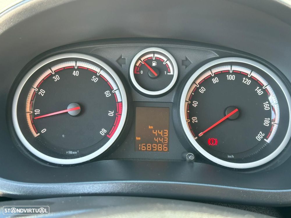 Opel Corsa 1.2 Twinport Silver Plus - 16