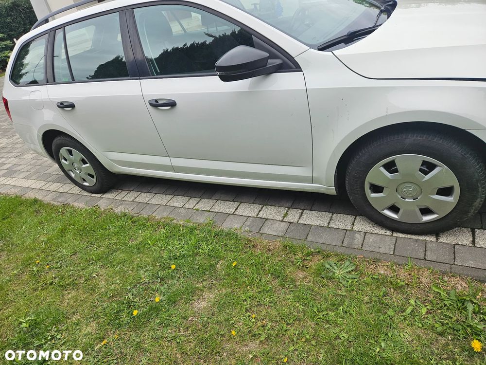 Skoda Octavia 1.6 TDI Active - 15