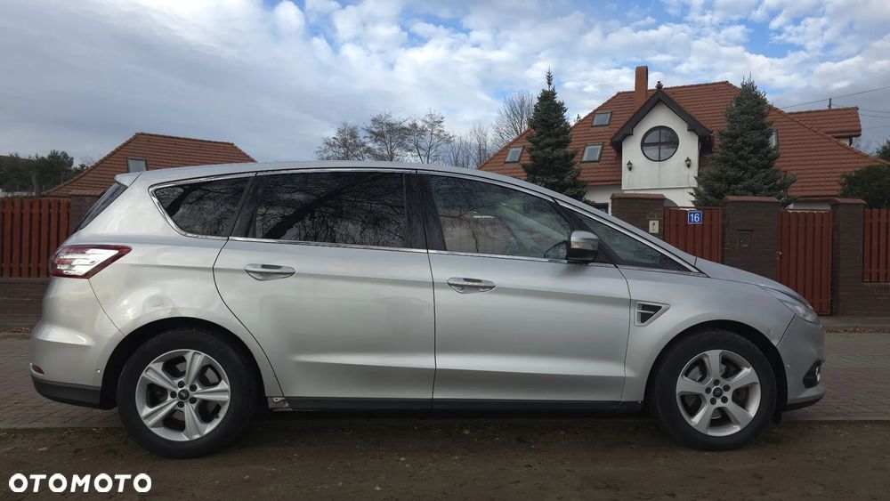 Ford S-Max 2.0 TDCi Titanium PowerShift - 7